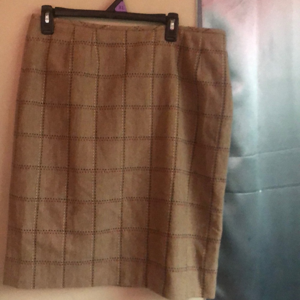 Kasper tan pattern skirt size 14P